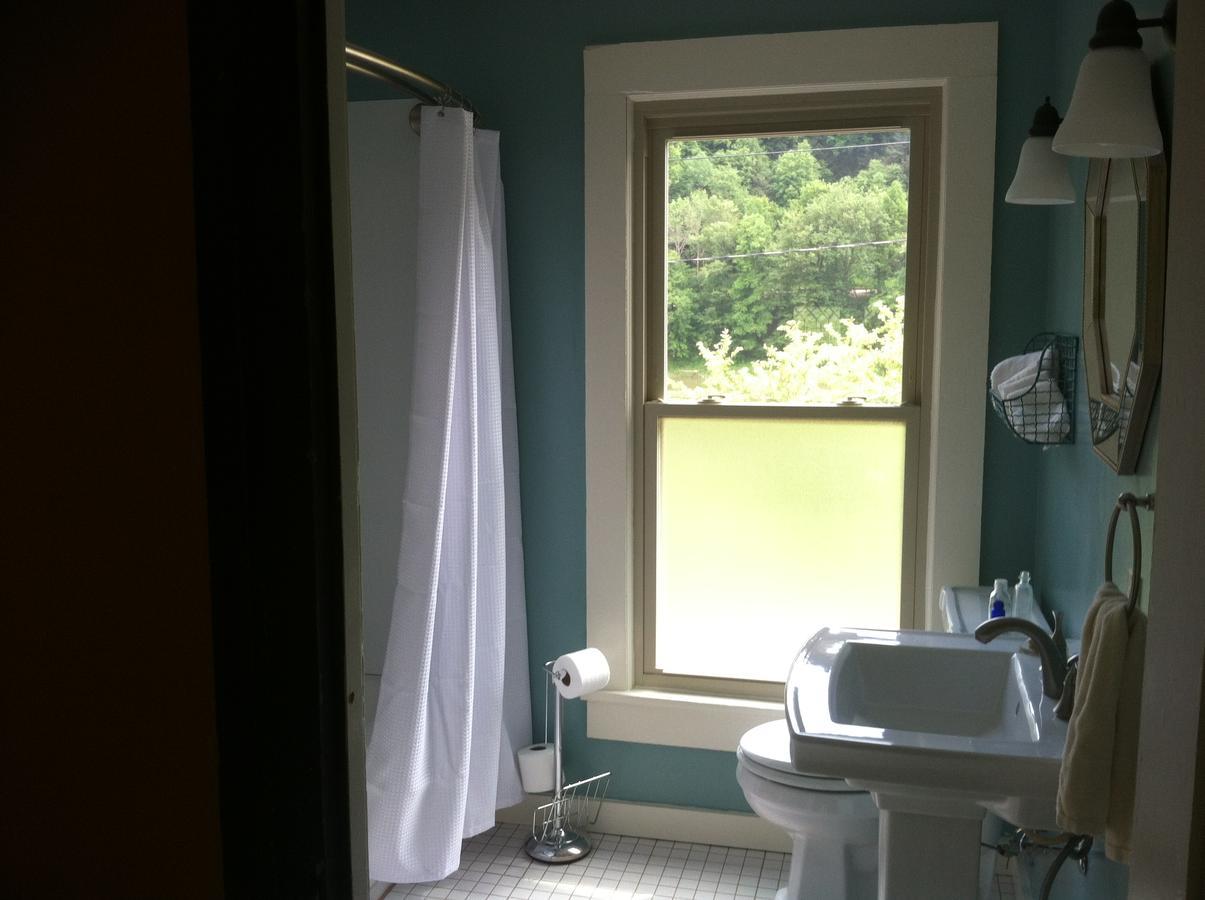 Barnard House Bed And Breakfast พิตต์สเบิร์ก ภายนอก รูปภาพ